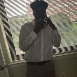 Meet your Posher, Troy